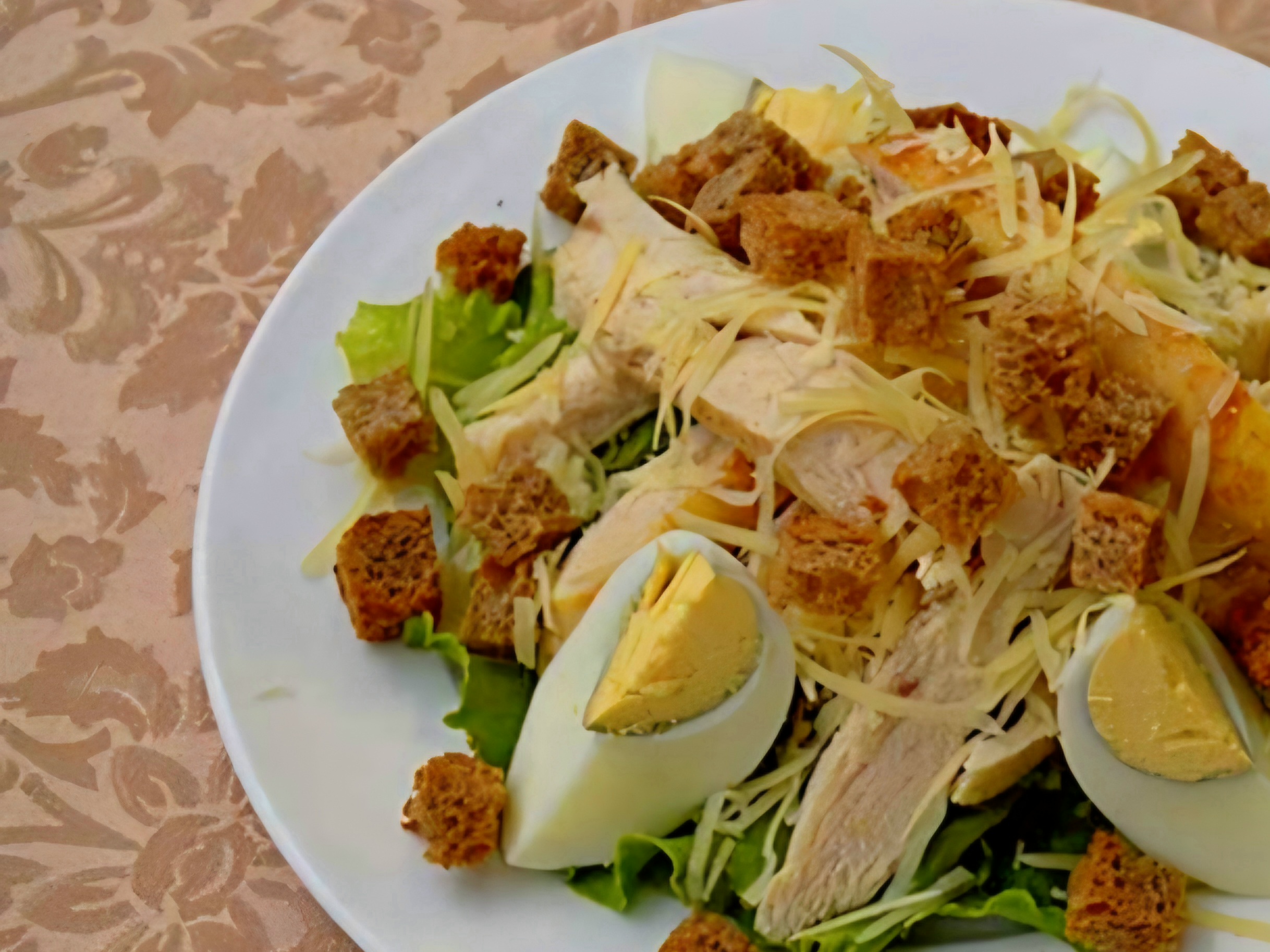 Цезарь с курицей